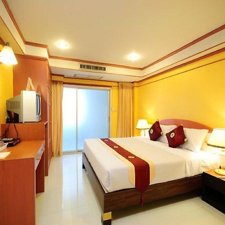 Chaleena Princess Hotel Bangkok Luaran gambar