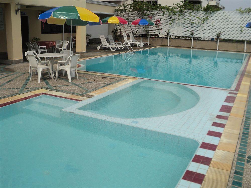 Chaleena Princess Hotel Bangkok Luaran gambar